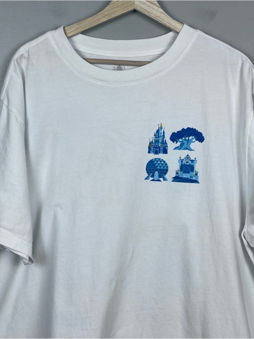 Disney Parks Men's 4 Park ICON Graphic Print Organic Cotton Tee Shirt Size XXL - Picture 5 of 15
